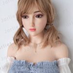 life likfe female doll q2eoi1