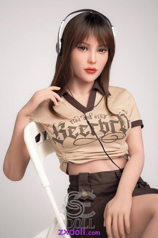 jadyn sex doll fAv23r1