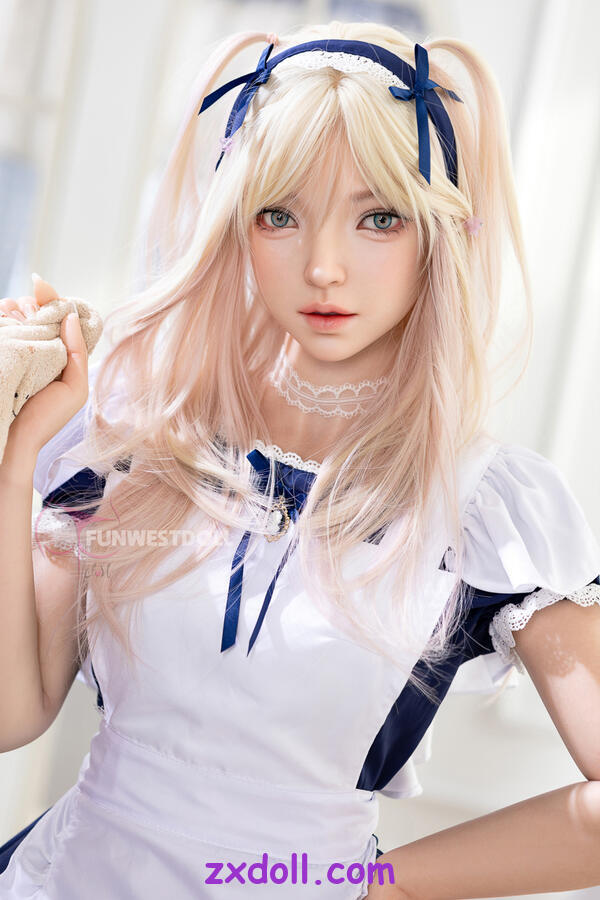 sex-doll-delphine-aZr23k-8 sex doll delphine aZr23k 8